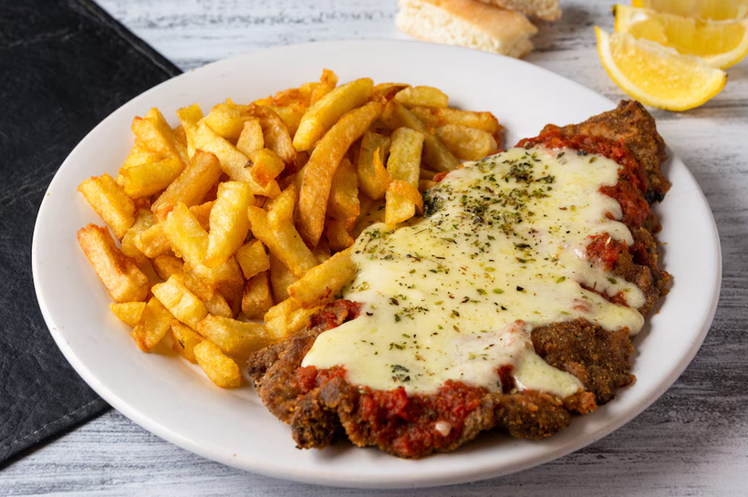 Milanesa Napolitana con Papas Fritas